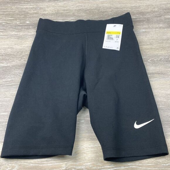 Nike Size S Sportswear Women's High-Waisted 8" Biker Shorts DV7797-010 NEW - Picture 1 of 9